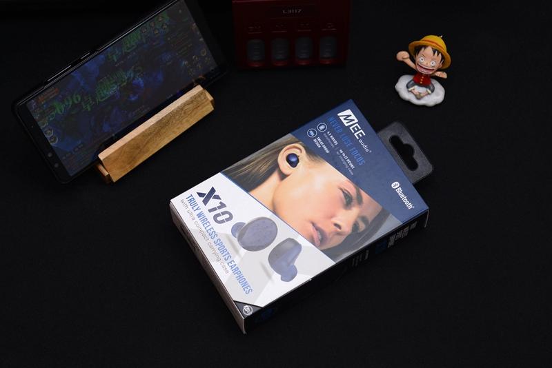 最新款藍(lán)牙耳機(jī)開箱,最新款藍(lán)牙耳機(jī)開箱，變化、自信與成就感的奇妙之旅