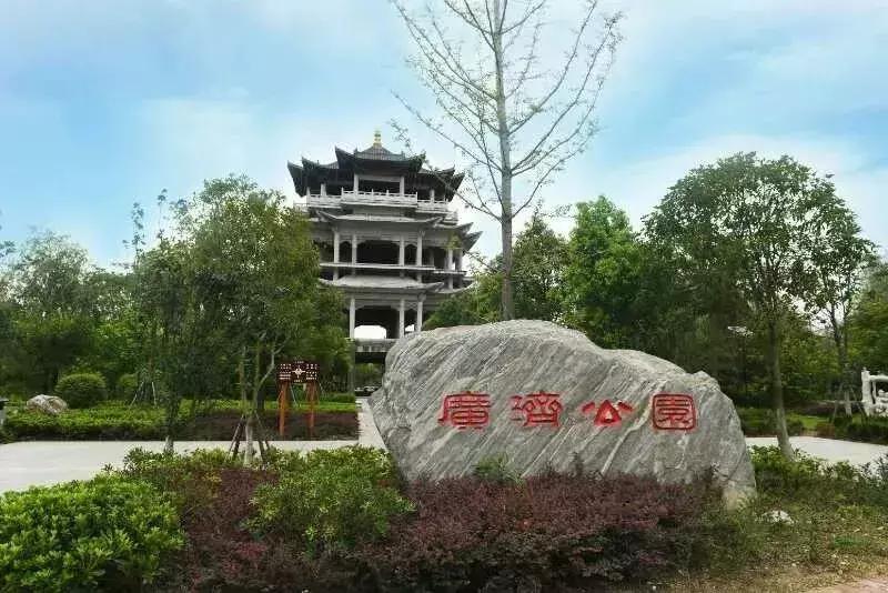 最新園林招聘，行業(yè)繁榮背后的機(jī)遇與挑戰(zhàn)解析