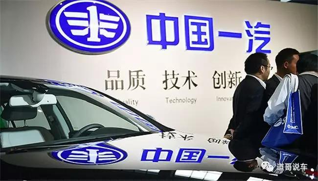 2025新澳門(mén)正版免費(fèi)資本車(chē)資料,專(zhuān)業(yè)解讀評(píng)估_閃電版62.115