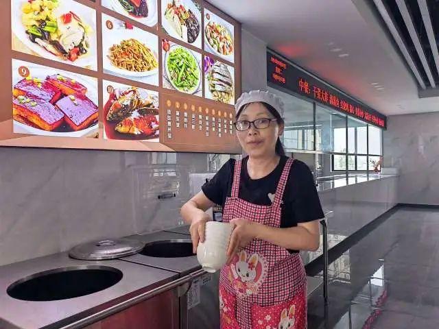 昆山燒飯阿姨招聘啟事，打造專業(yè)團(tuán)隊，尋找廚藝之星