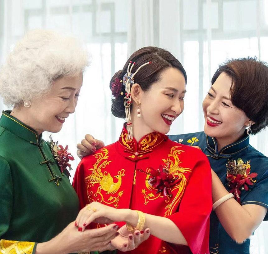 最新結(jié)婚禮服挑選指南，如何選擇完美婚紗，完成挑選任務(wù)